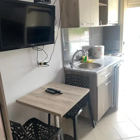 Rafael's '23 Apartment